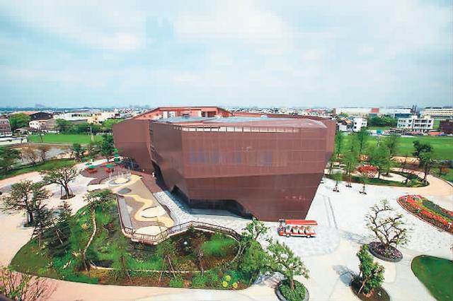 台湾观光工厂 传统制造业的华丽转身与休闲新风尚